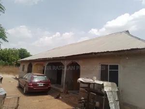 2bdrm Block of Flats in Sapati, Asa for sale