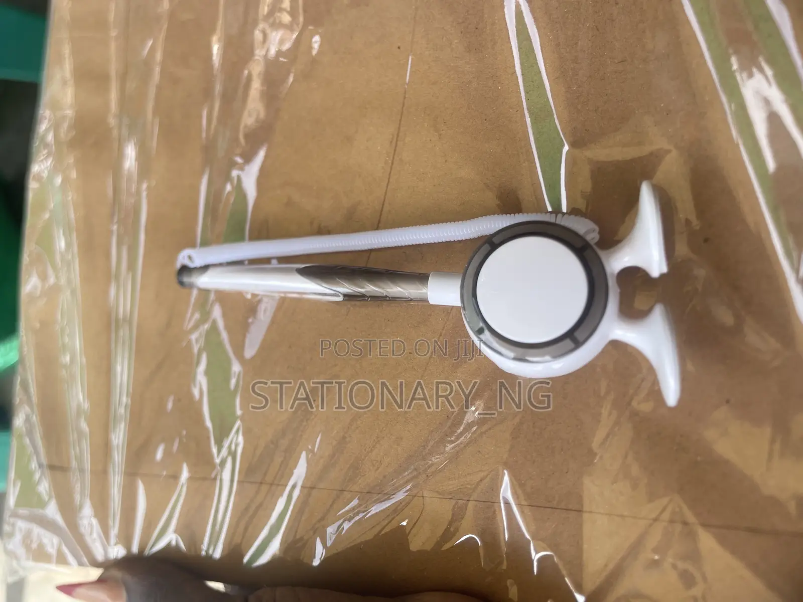 Modern Durable Table Top String Pen