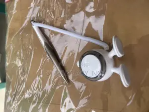 Modern Durable Table Top String Pen