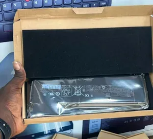 Original Laptop Battery Vv09xl for Hp Zbook 15 G3