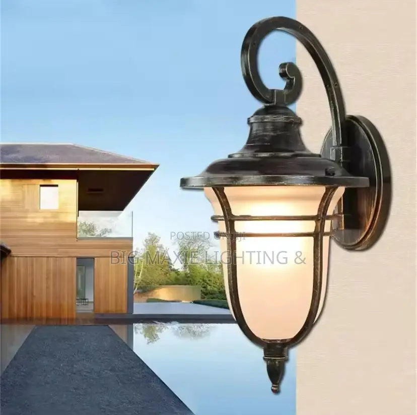 Dorian Retro Outdoor Wall Lights