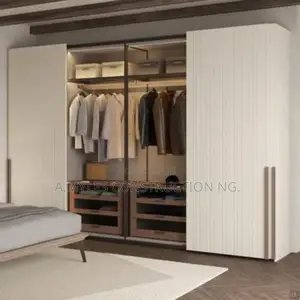 Walldrobe Mirror Tint
