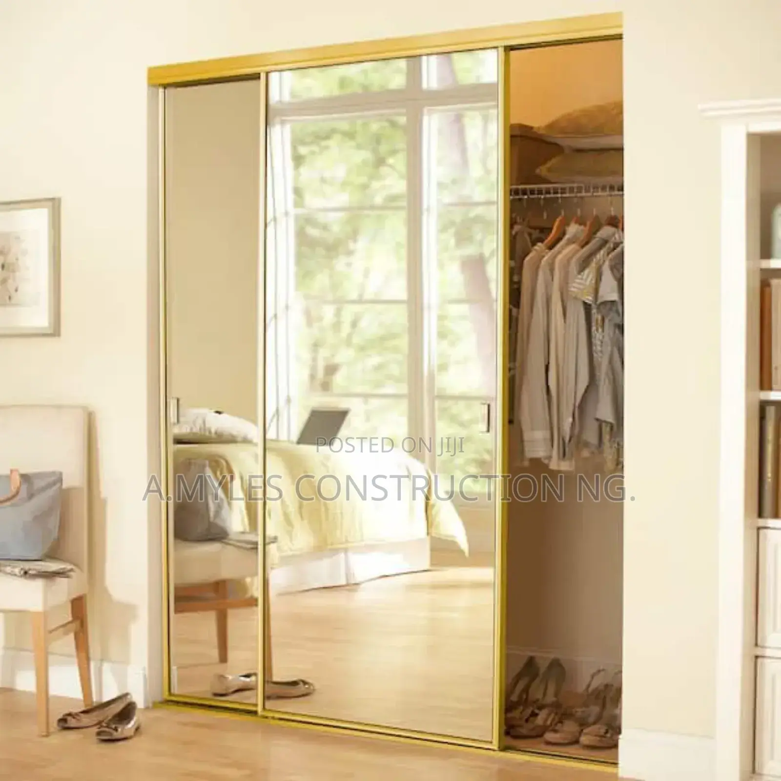 Walldrobe Mirror Sharp