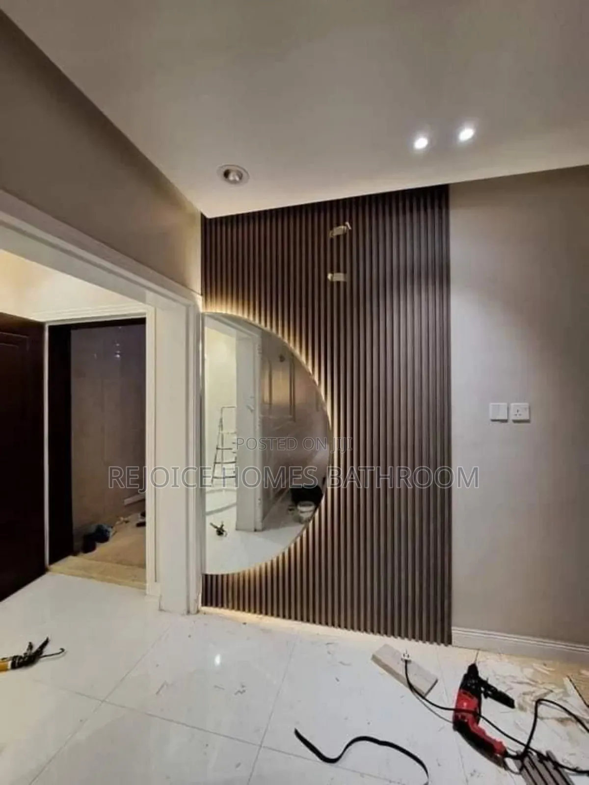 Half Moon Luxury Led Mirror Curve