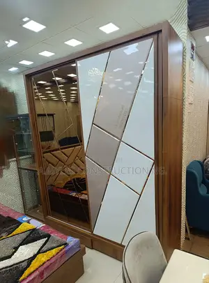 Walldrobe Mirror Temp