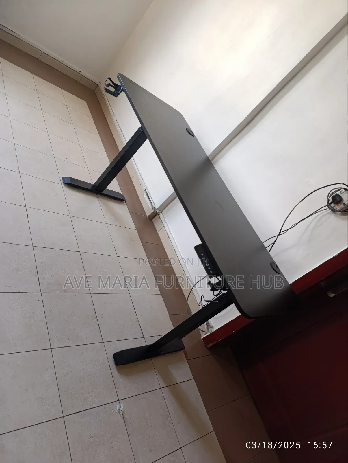 Electric Adjustable Height Desk.