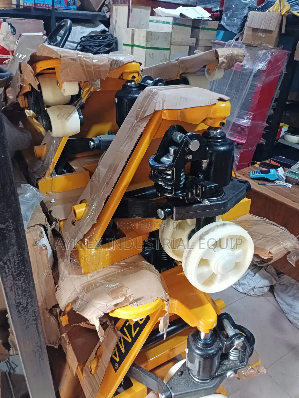 Pallet Truck 3 Ton