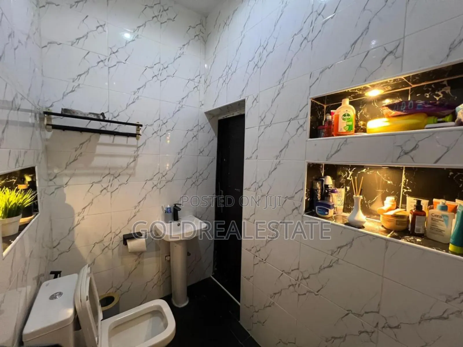 Furnished 2bdrm Bungalow in Becky 2, Karu for sale