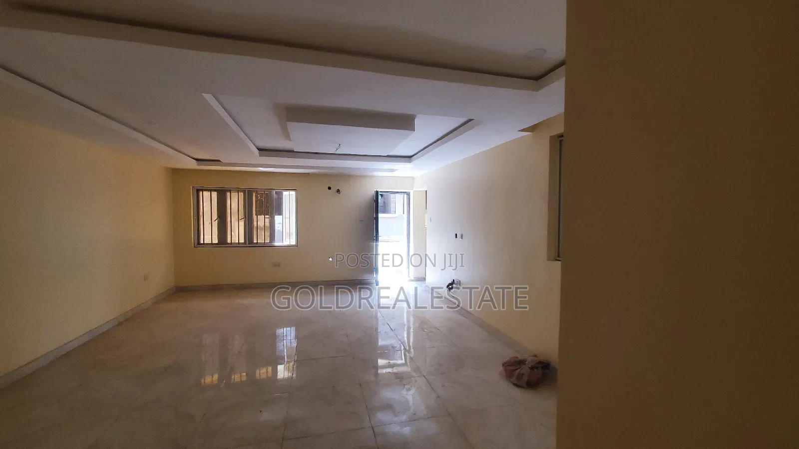 2bdrm Block of Flats in Apo Mechanic for sale