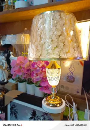 European-Style Crystal Table Lamp