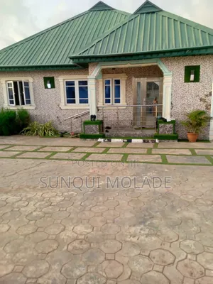 3bdrm Bungalow in Gberigbe for sale
