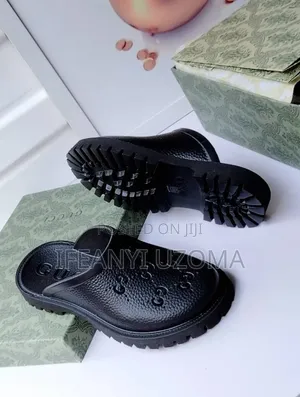 Gucci High Quality Men Black Half Shoe