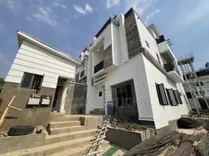 4bdrm Duplex in Guzape District for sale
