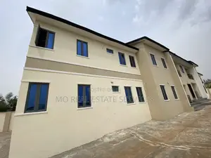 3bdrm Block of Flats in Obasanjo, Abeokuta South for rent