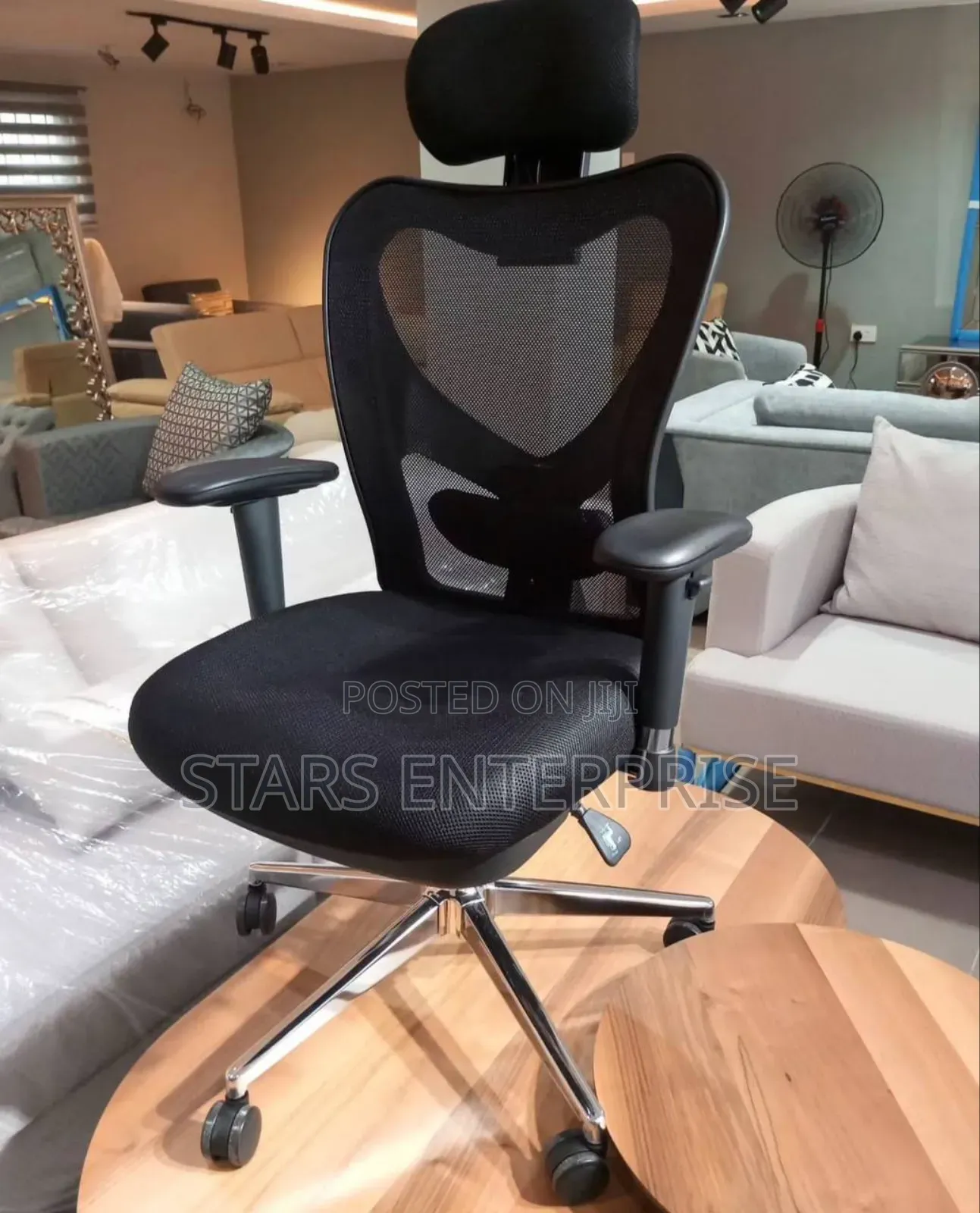 Office Chair With Head Rest / Swivel
