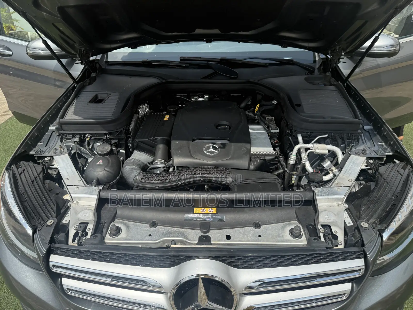 Mercedes-Benz GLC-Class 2016 Gray