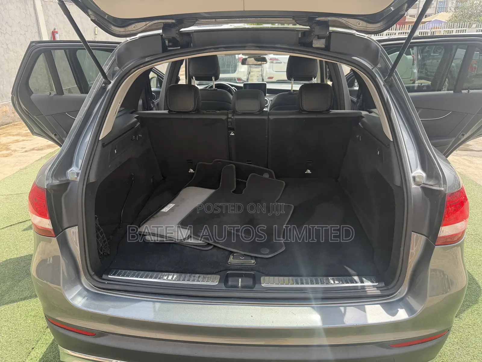 Mercedes-Benz GLC-Class 2016 Gray