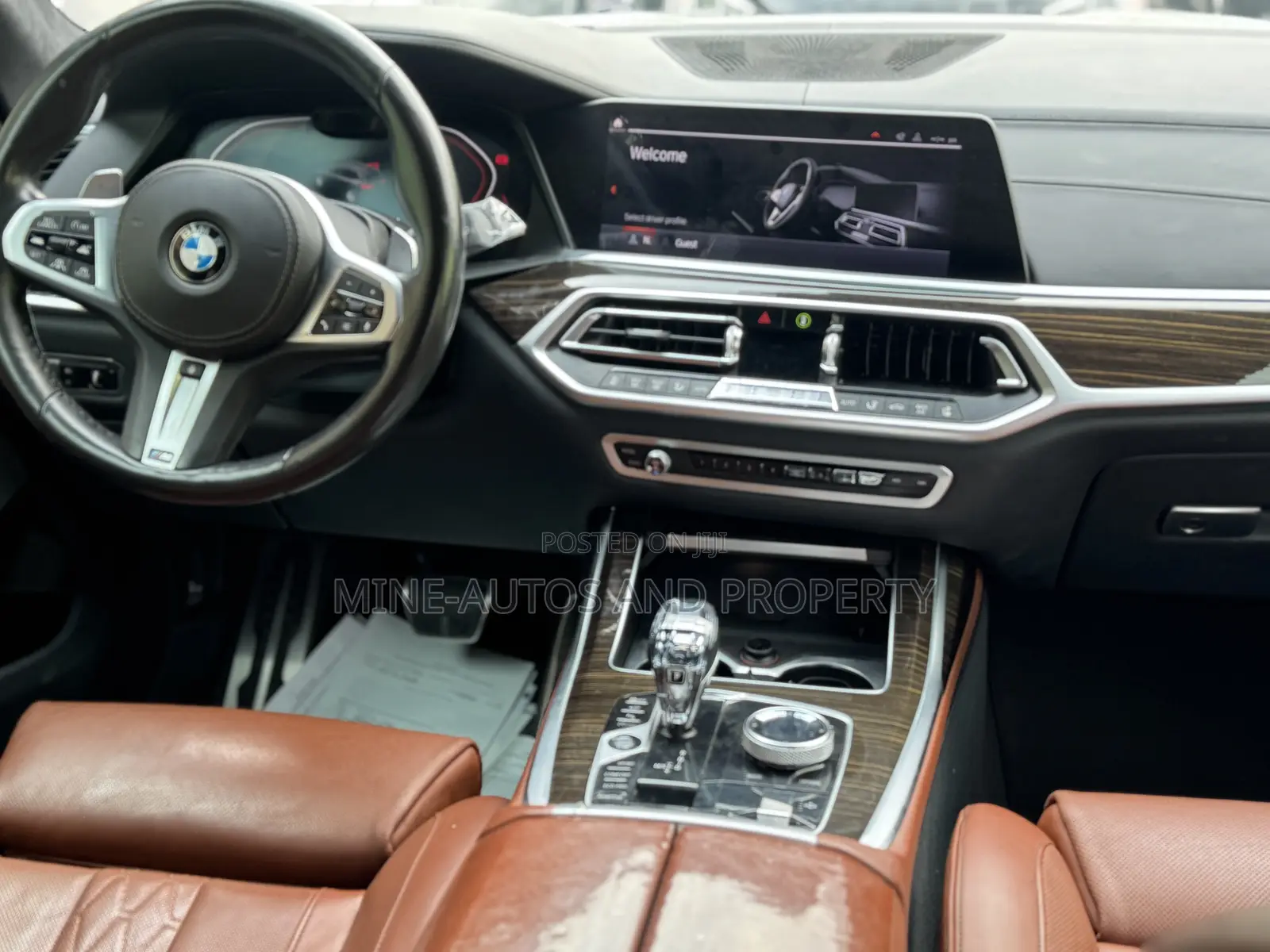 BMW X7 xDrive50i 2020 White