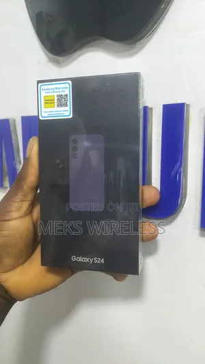 New Samsung Galaxy S24 256 GB