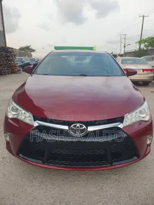 Toyota Camry 2017 Red