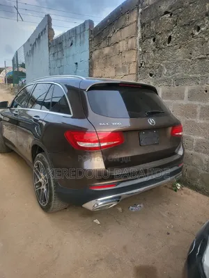 Mercedes-Benz GLC-Class 2019 Red