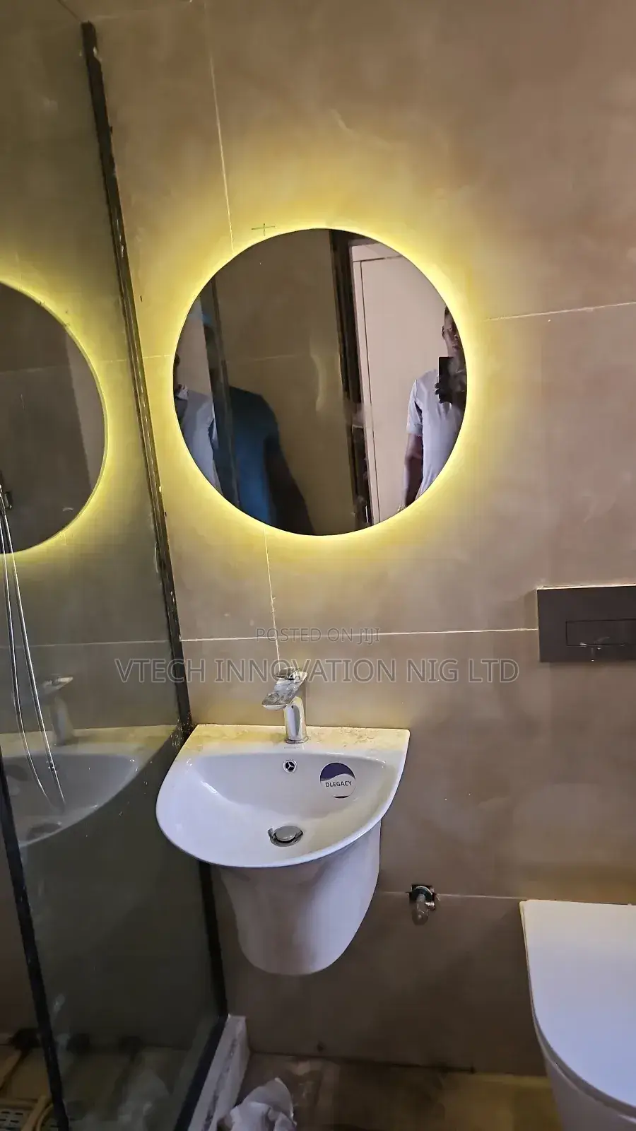 Brushing Mirror