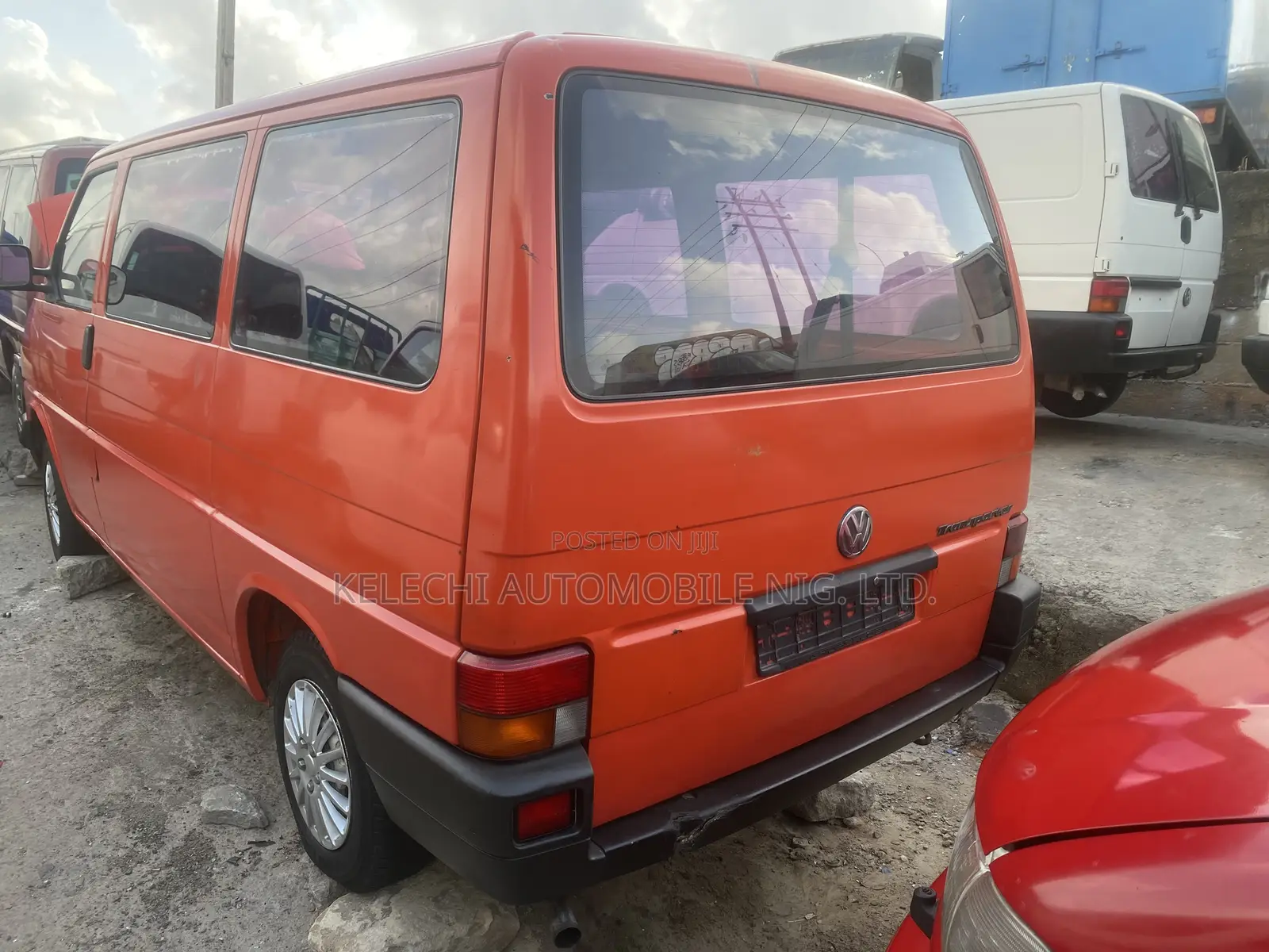 Volkswagen Transporter 2002 Orange