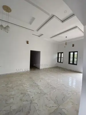 3bdrm Block of Flats in Obasanjo, Abeokuta South for rent