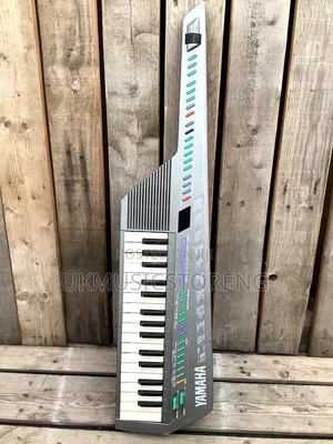 Photo - Yamaha SHS-10 Shoulder Key Midi Synthesizer Keytar Keyboard