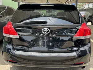 Toyota Venza 2010 Black