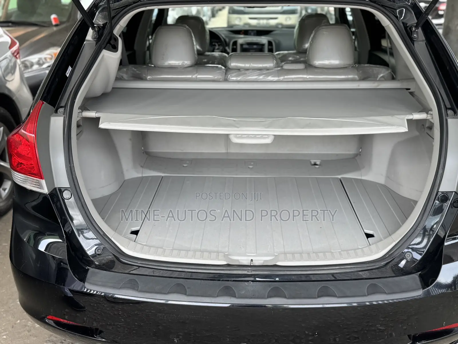 Toyota Venza 2010 Black