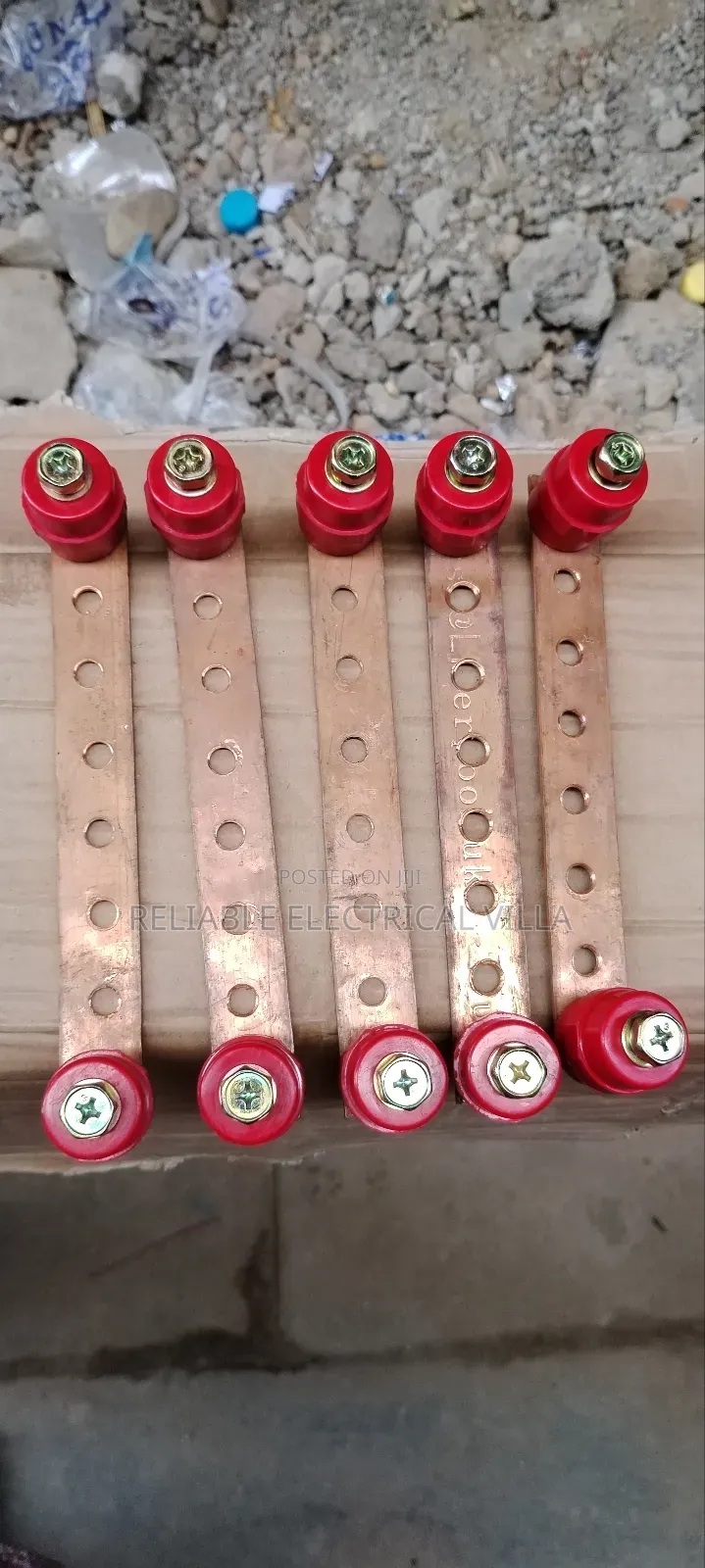 Earring Bar