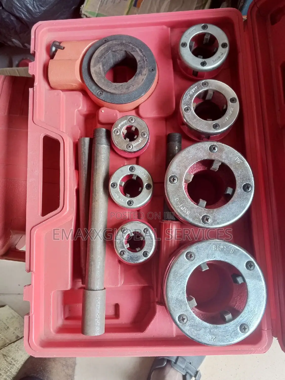Pipe Threading Machine