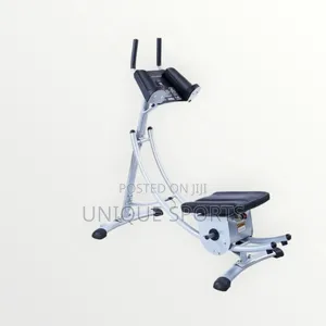 Hanging Leg Raise Machine