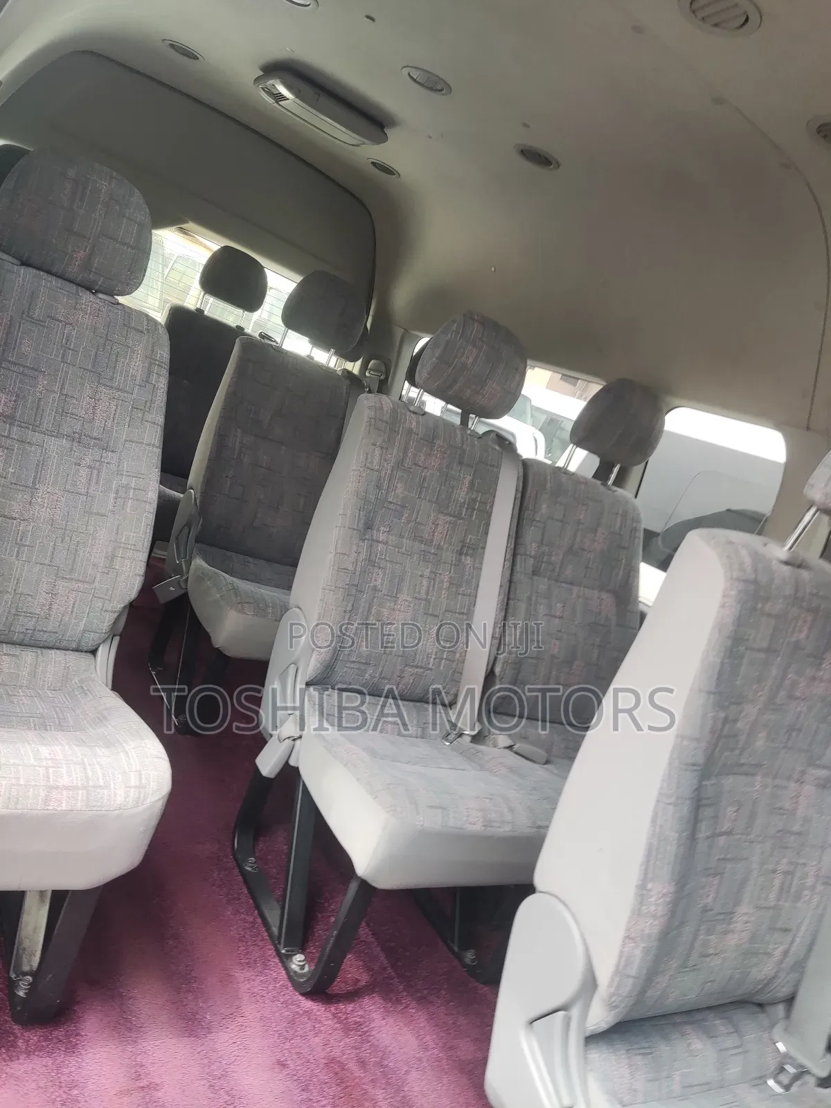 Toyota HiAce 2015 White