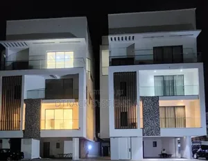 5 Bedroom Palatial Edifice