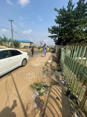 Standard Quater Plot Wit 2 Nos 2bedr Ishitu Iguando Fenced