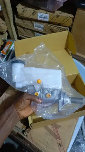 Master Brake Hilux 2017-2025