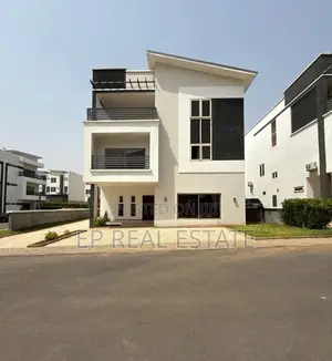 4 Bedroom Mansion in Nassarawa
