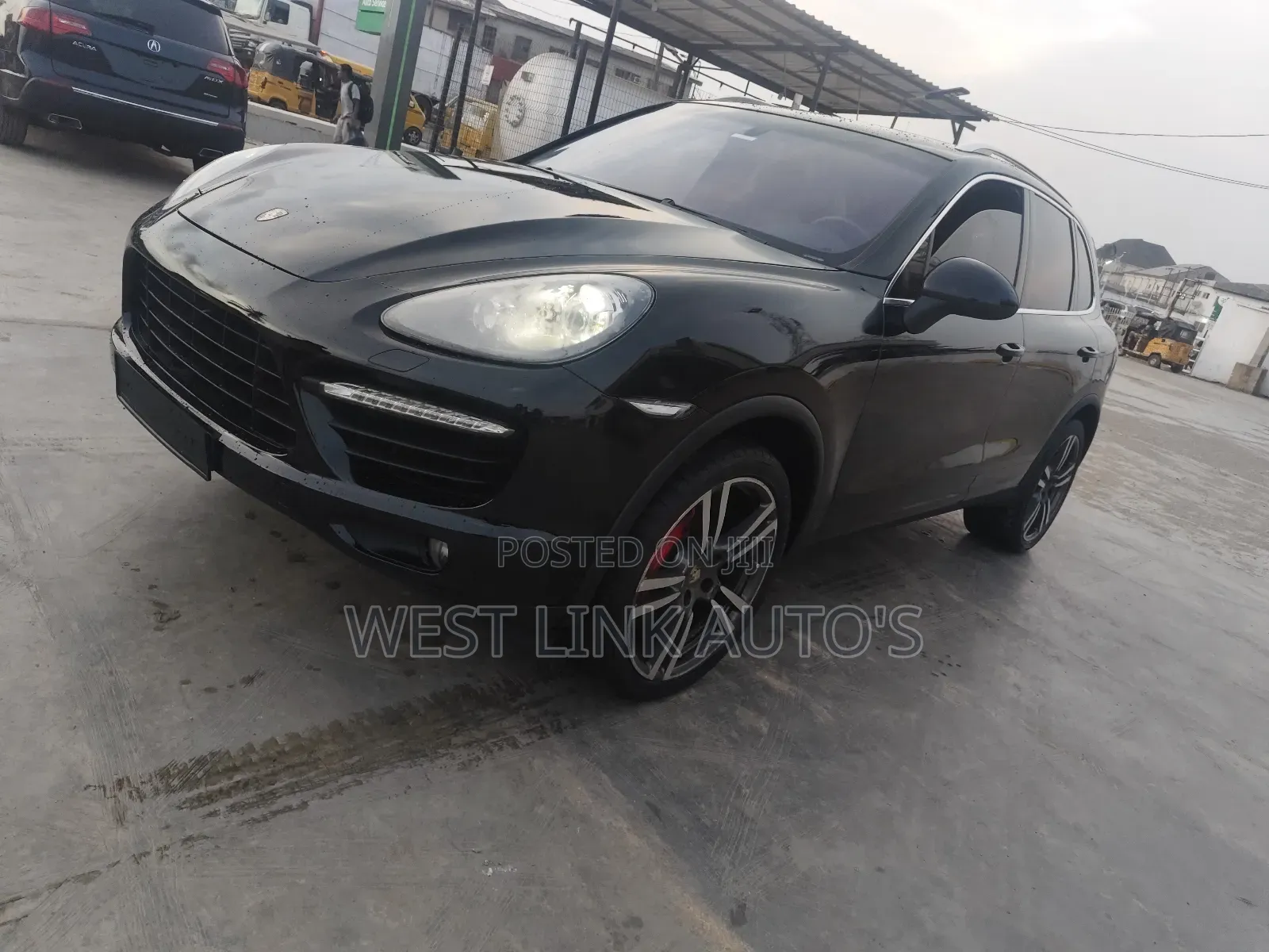 Porsche Cayenne 2013 Black