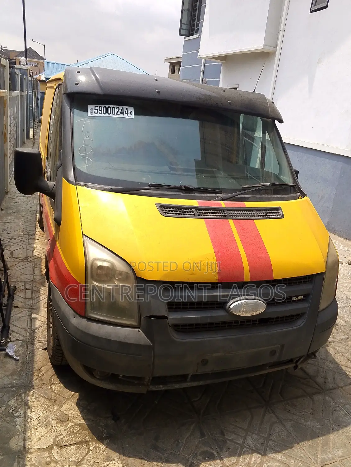 Ford Transit 2007 Yellow