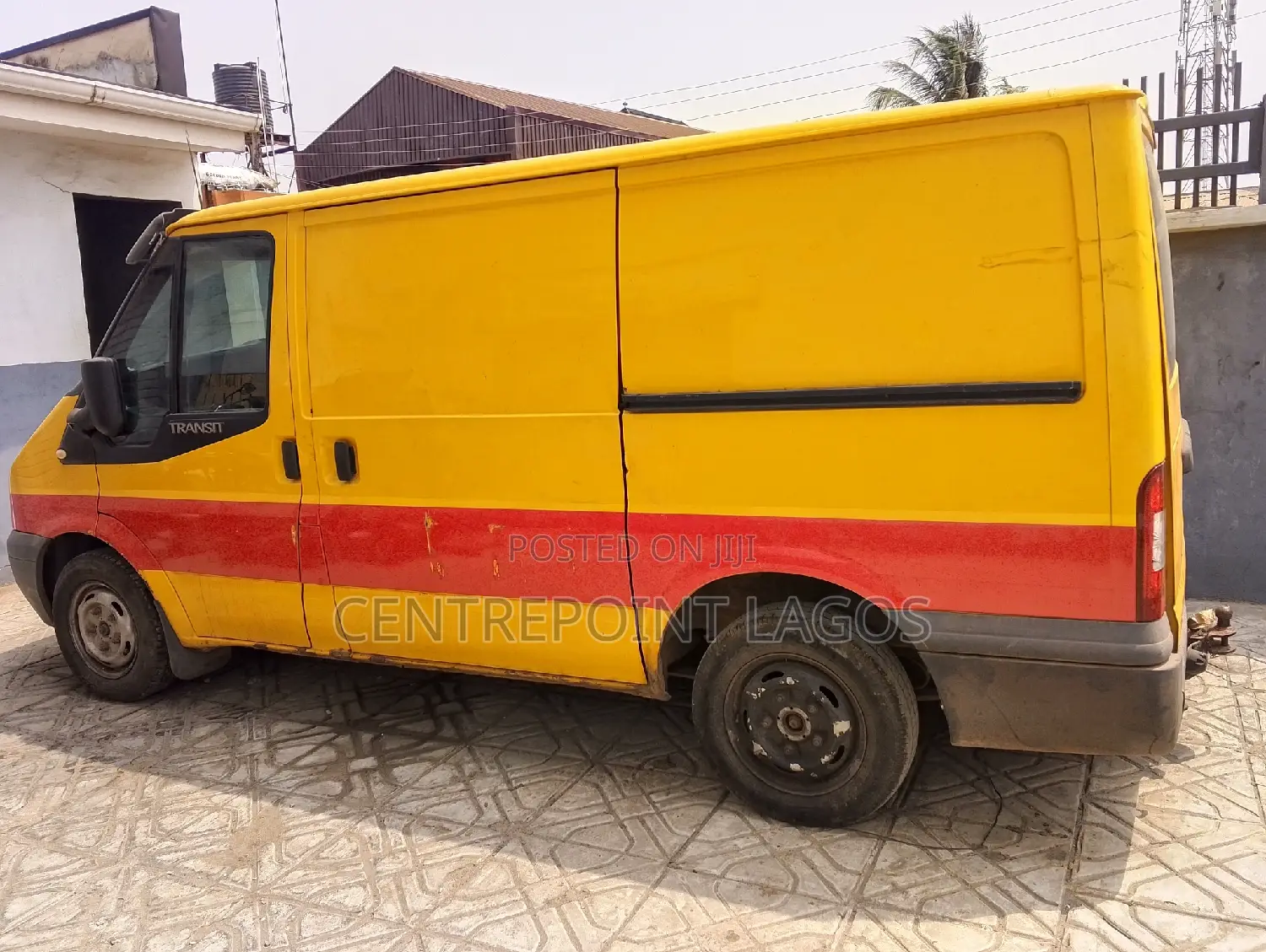Ford Transit 2007 Yellow