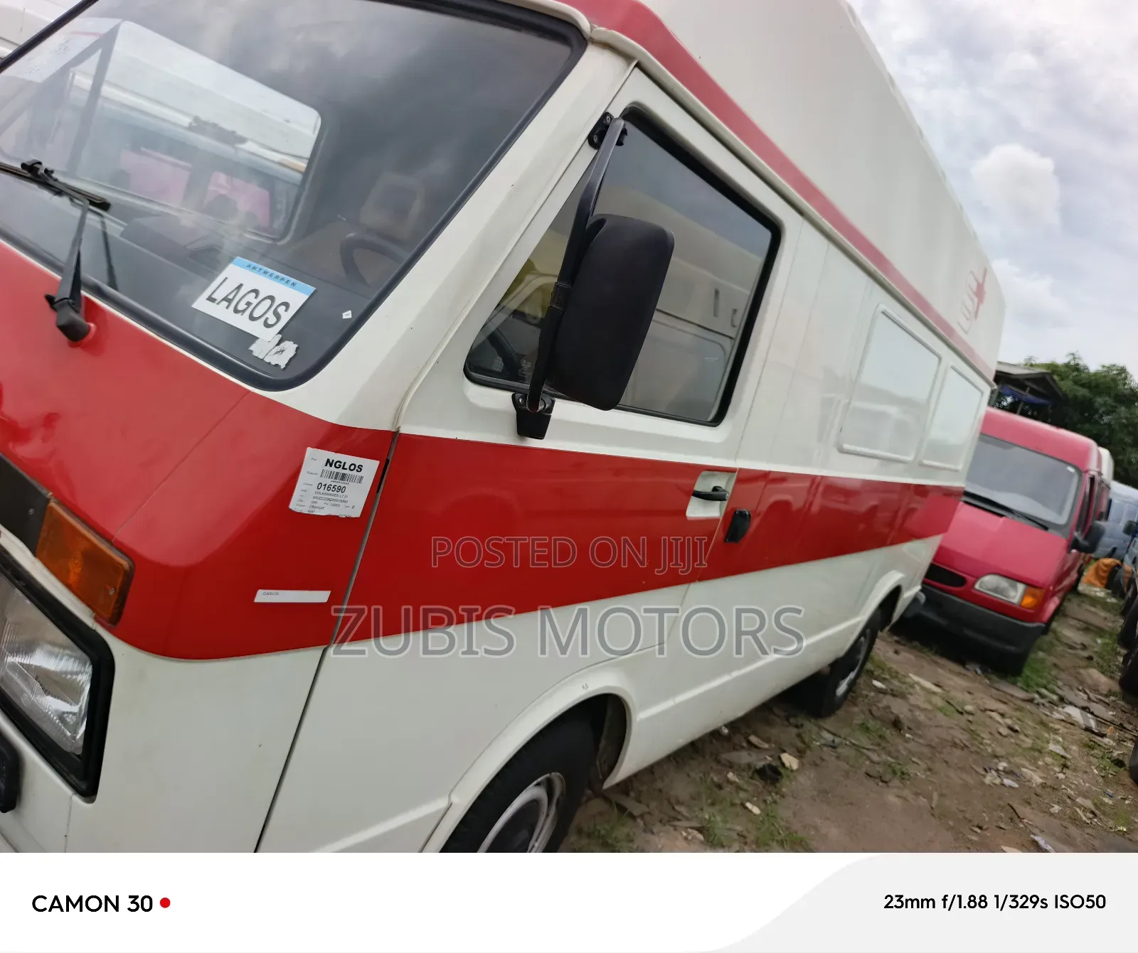 Volkswagen LT 2000 White