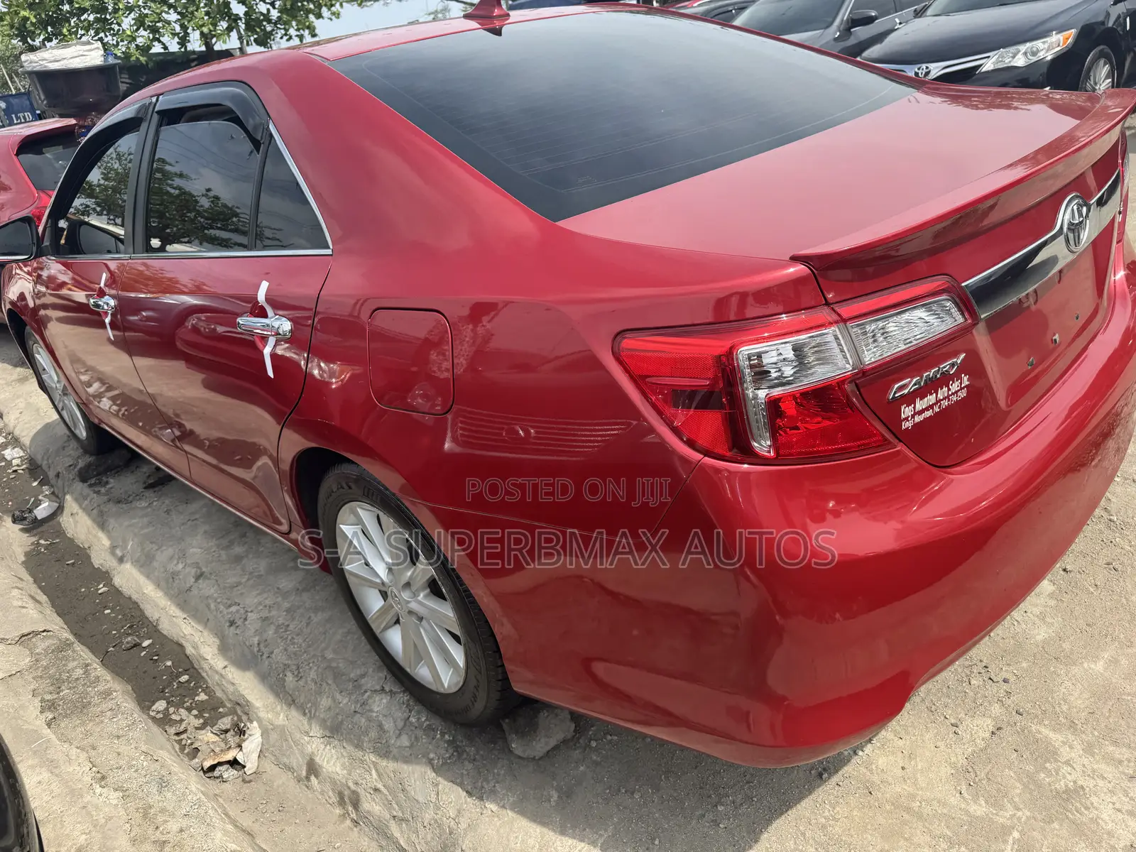 Toyota Camry 2013 Red