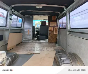Volkswagen LT 2000 Silver