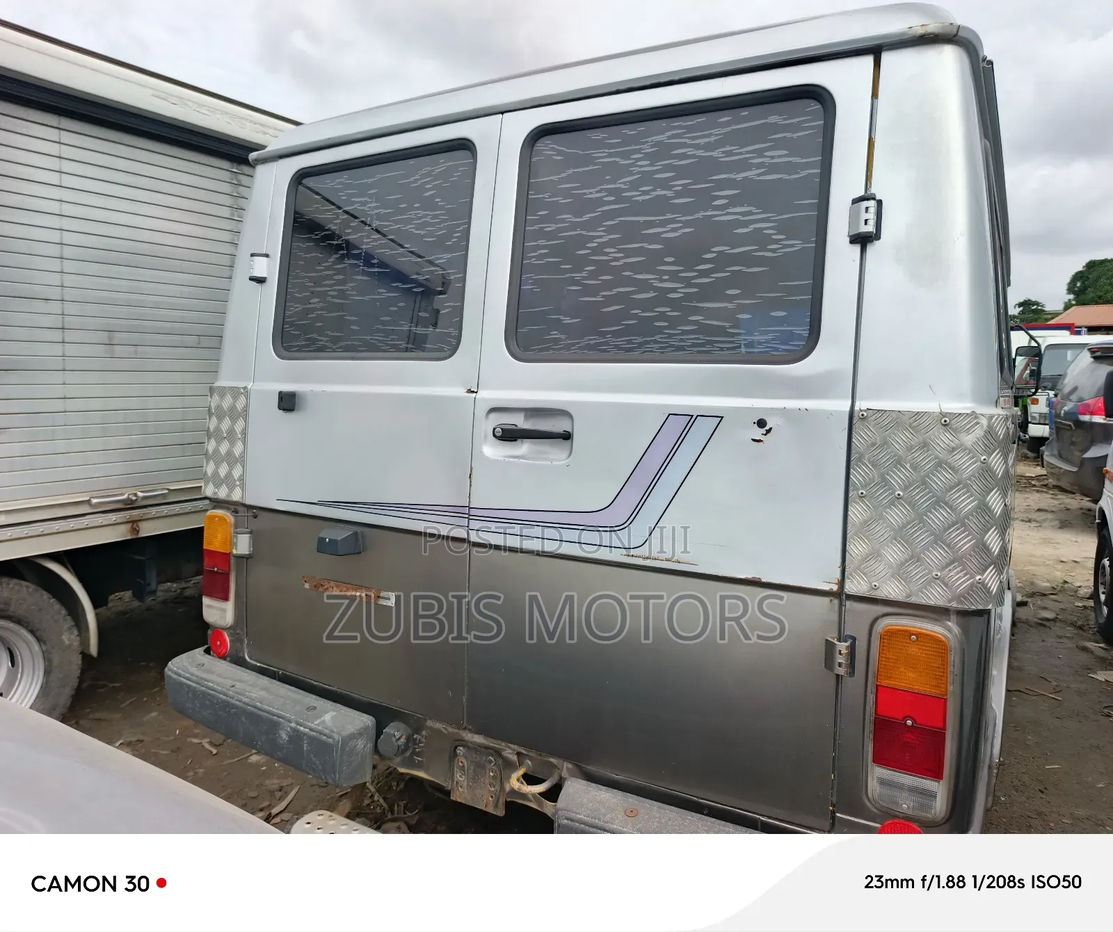 Volkswagen LT 2000 Silver