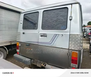 Volkswagen LT 2000 Silver