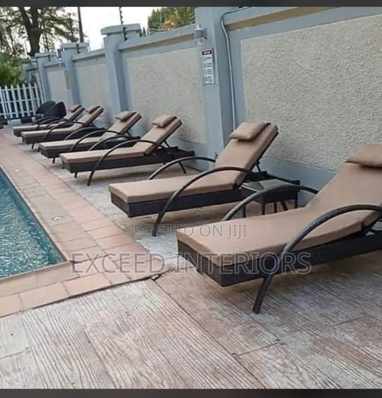 Quality Pool Bed