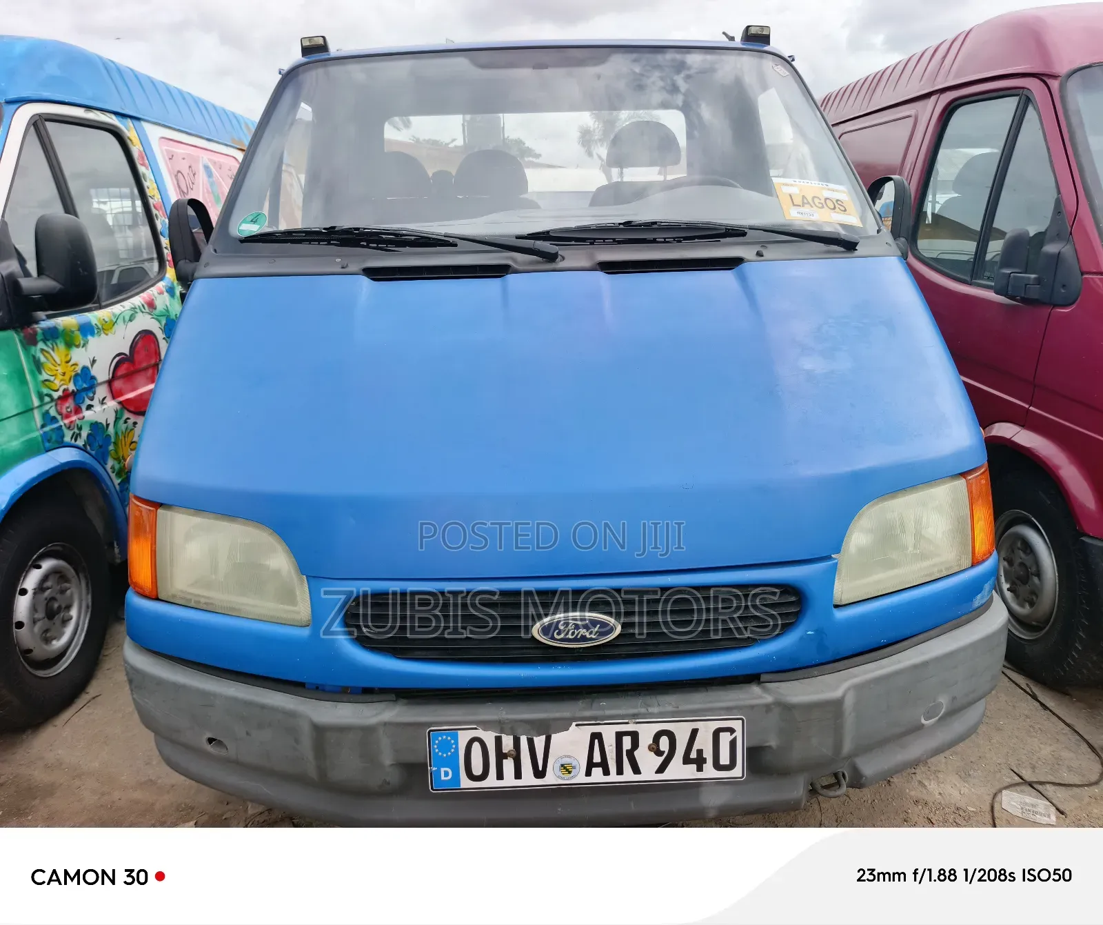 Ford Transit 2000 Blue