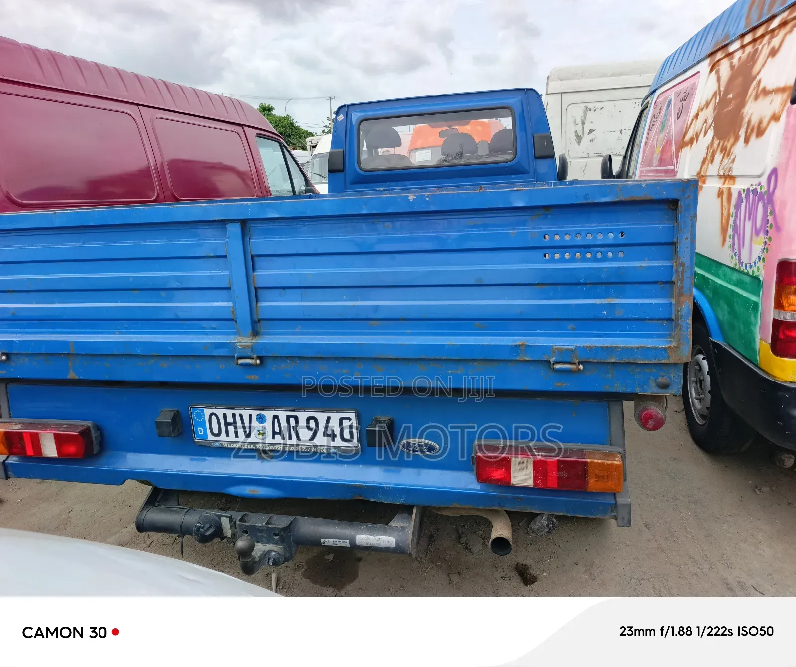 Ford Transit 2000 Blue